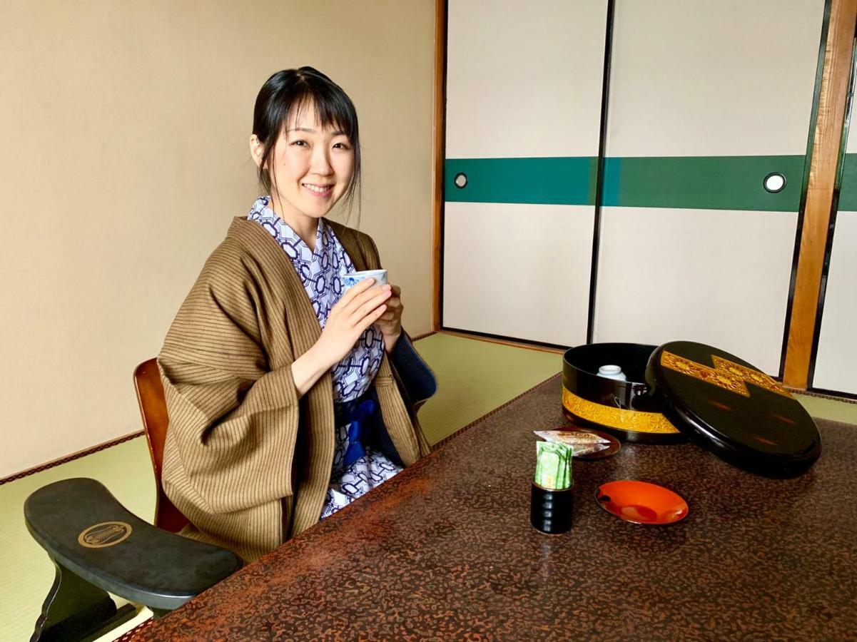 Kirishimaya Ryokan Kuszacu Kültér fotó